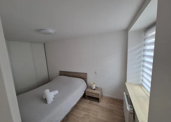 Proche Cure Thermale Apartmán *